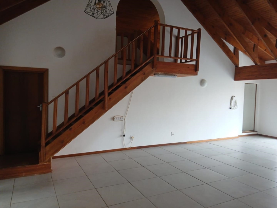 4 Bedroom Property for Sale in Hartenbos Central Western Cape